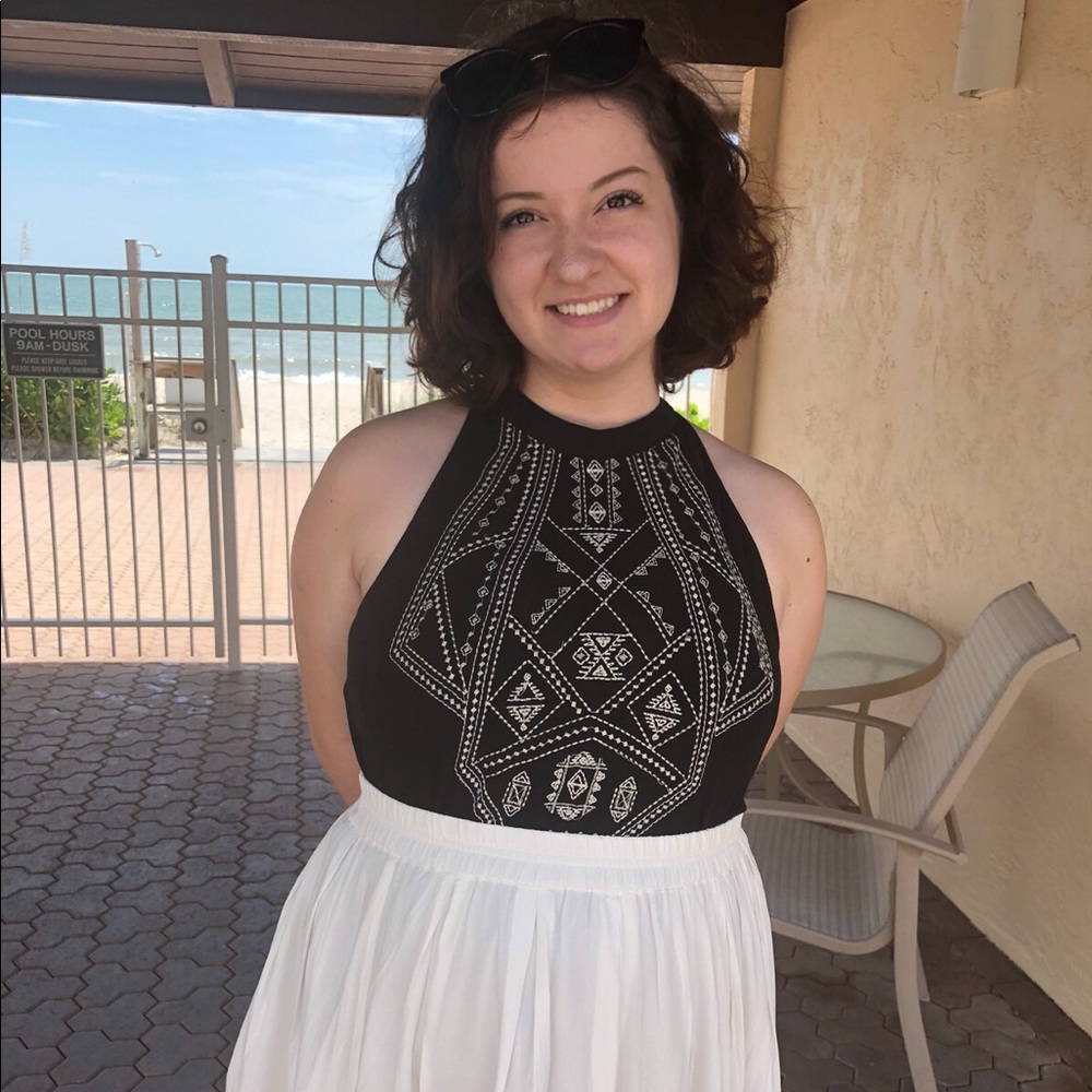 Meet your Posher, Cierra